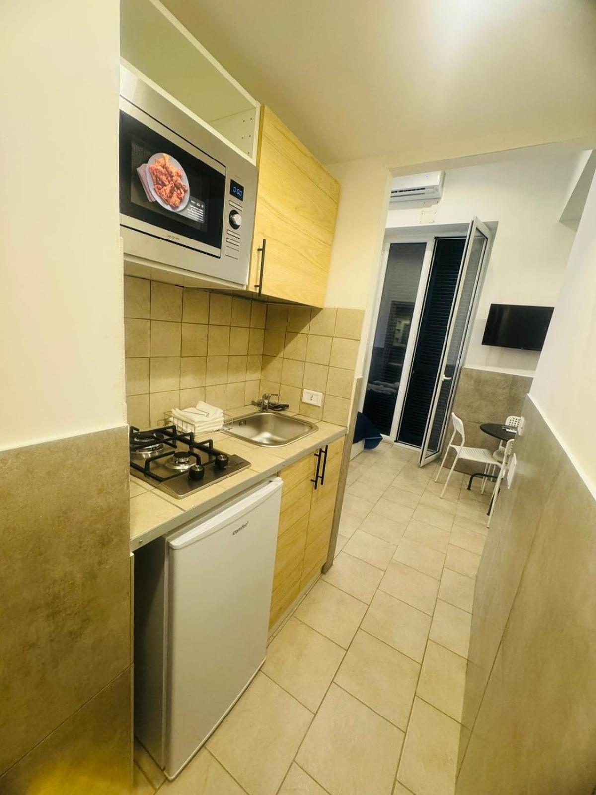 Terrazza Miracoli Napoli Aparthotel Luaran gambar
