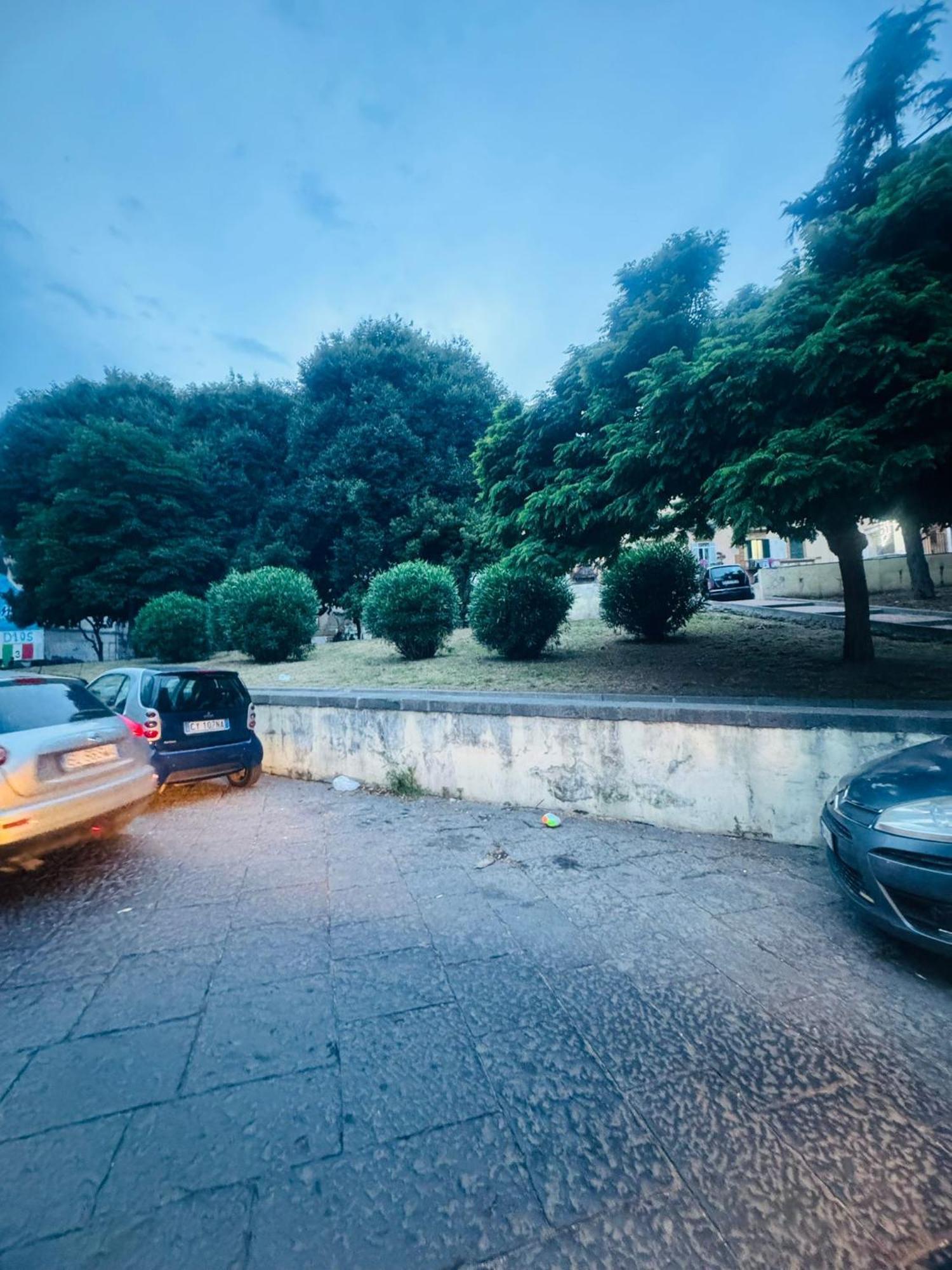 Terrazza Miracoli Napoli Aparthotel Luaran gambar
