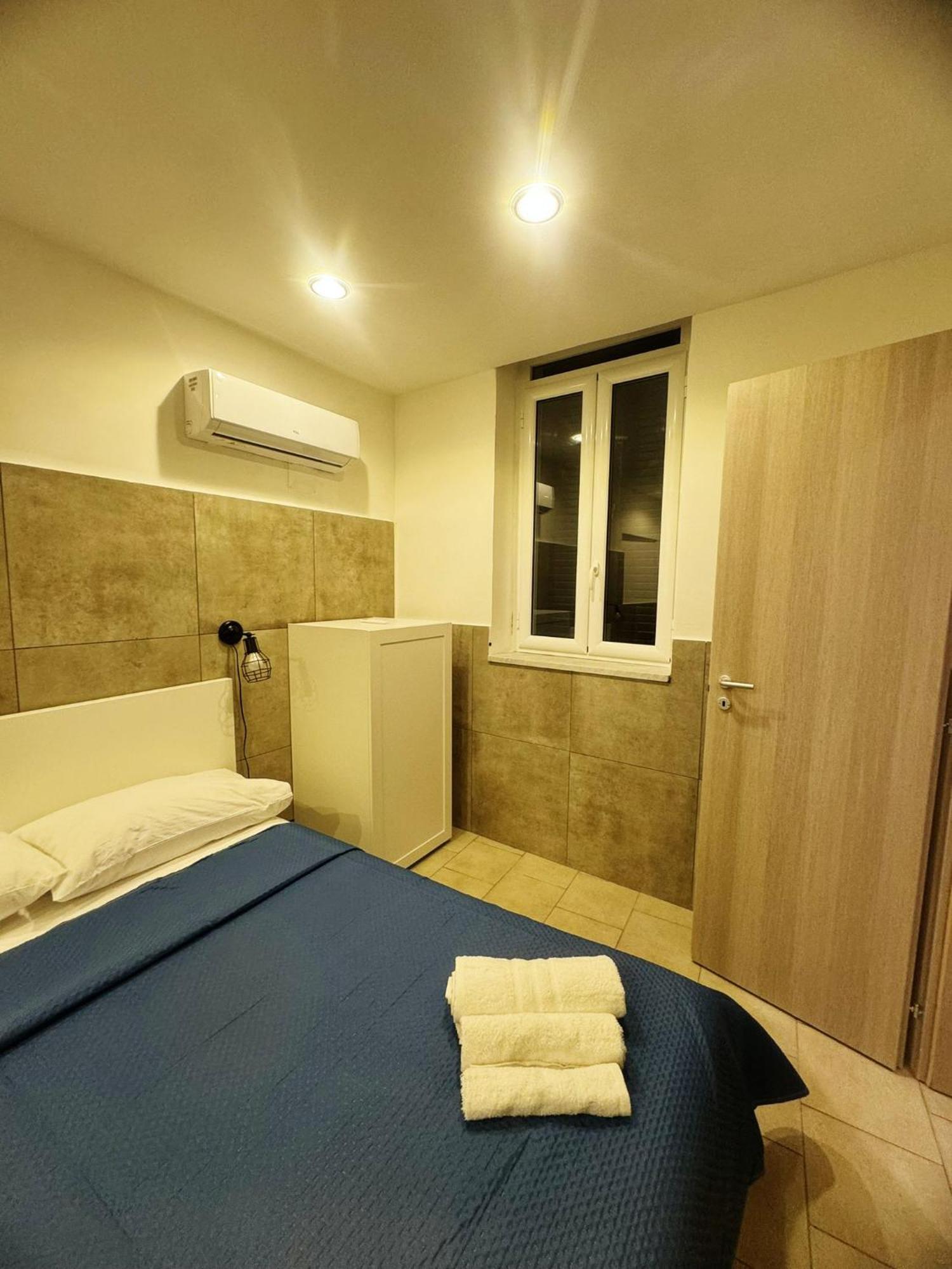 Terrazza Miracoli Napoli Aparthotel Luaran gambar